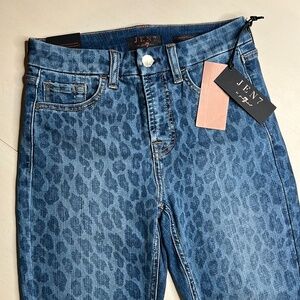 NWT - JEN7 High Waist Ankle Skinny - Size 2
